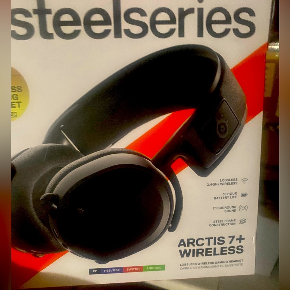 Steel series SteelSeries Arctis Nova Pro Wireless Multi-System Gaming Headset